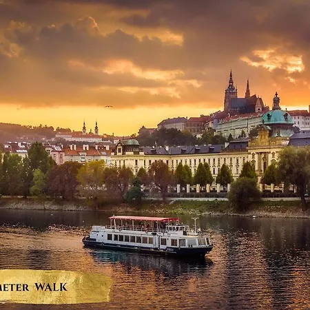 3br Luxury Central On Glamorous Parizska Street プラハ